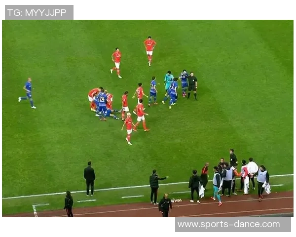 欧联杯激战尤文图斯小胜热刺争议判罚引发全场热议